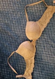 Rhinestone and lace Victoria Secret 34b bra